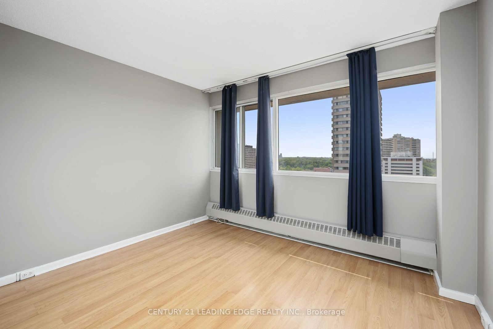 735 Don Mills Rd, unit 1604 for sale