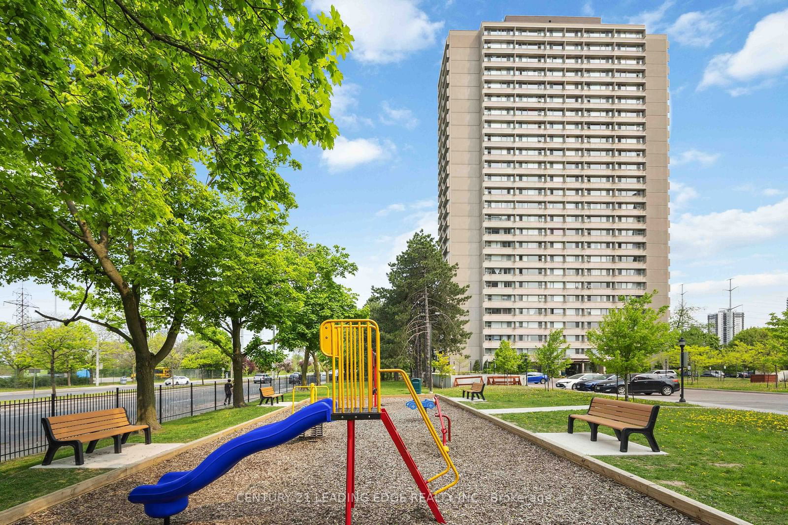 735 Don Mills Rd, unit 1604 for sale