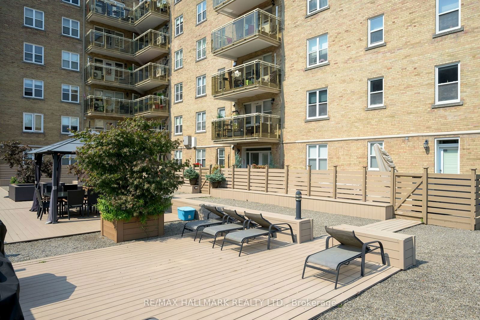 2603 Bathurst St, unit 301 for rent