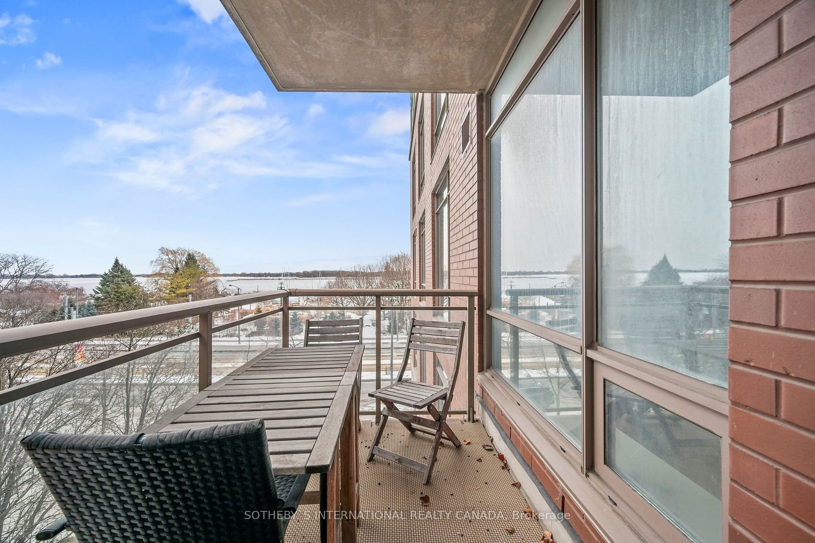 500 Queens Quay W, unit 405W for sale