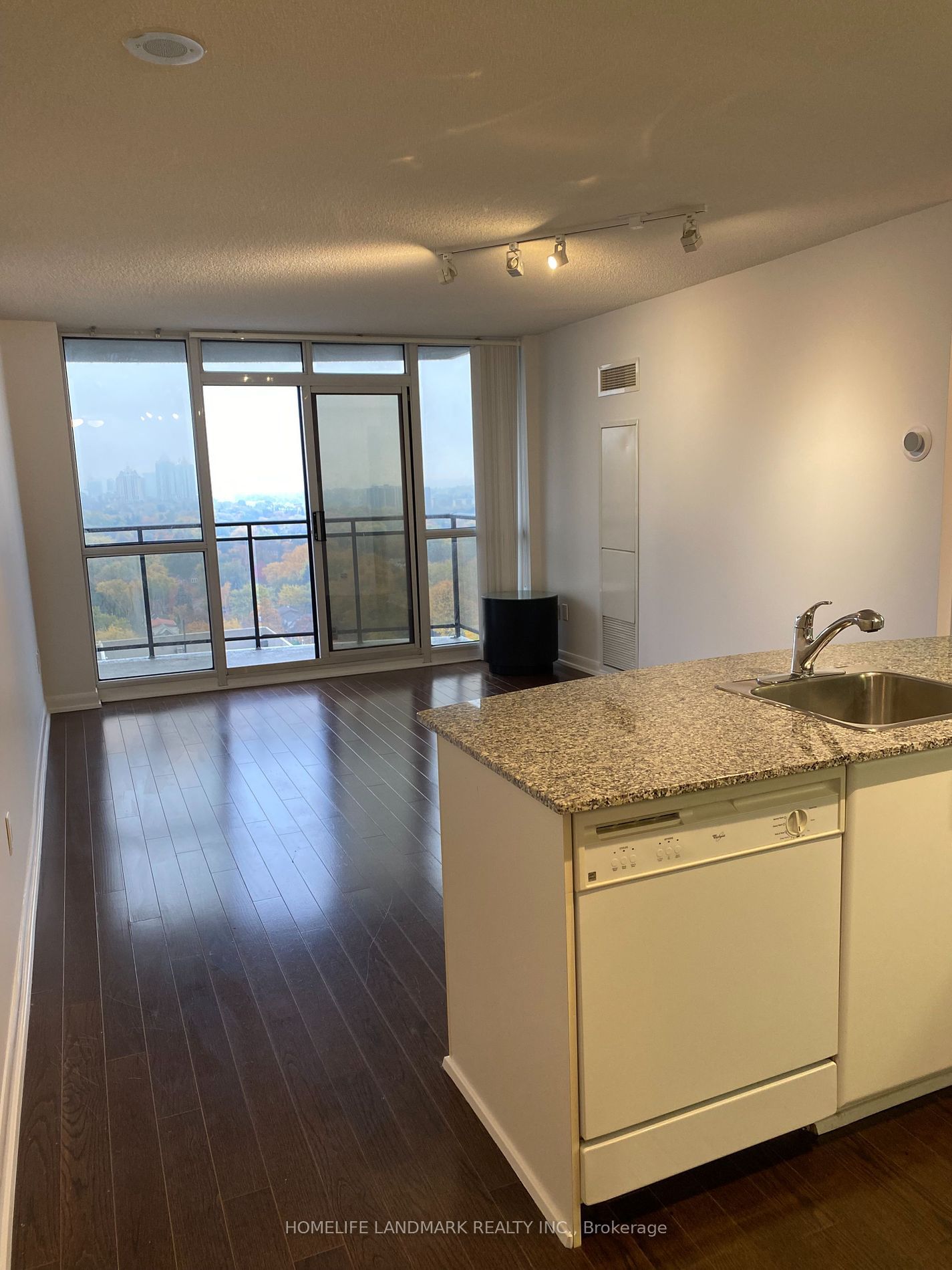 33 Sheppard Ave E, unit 1901 for rent