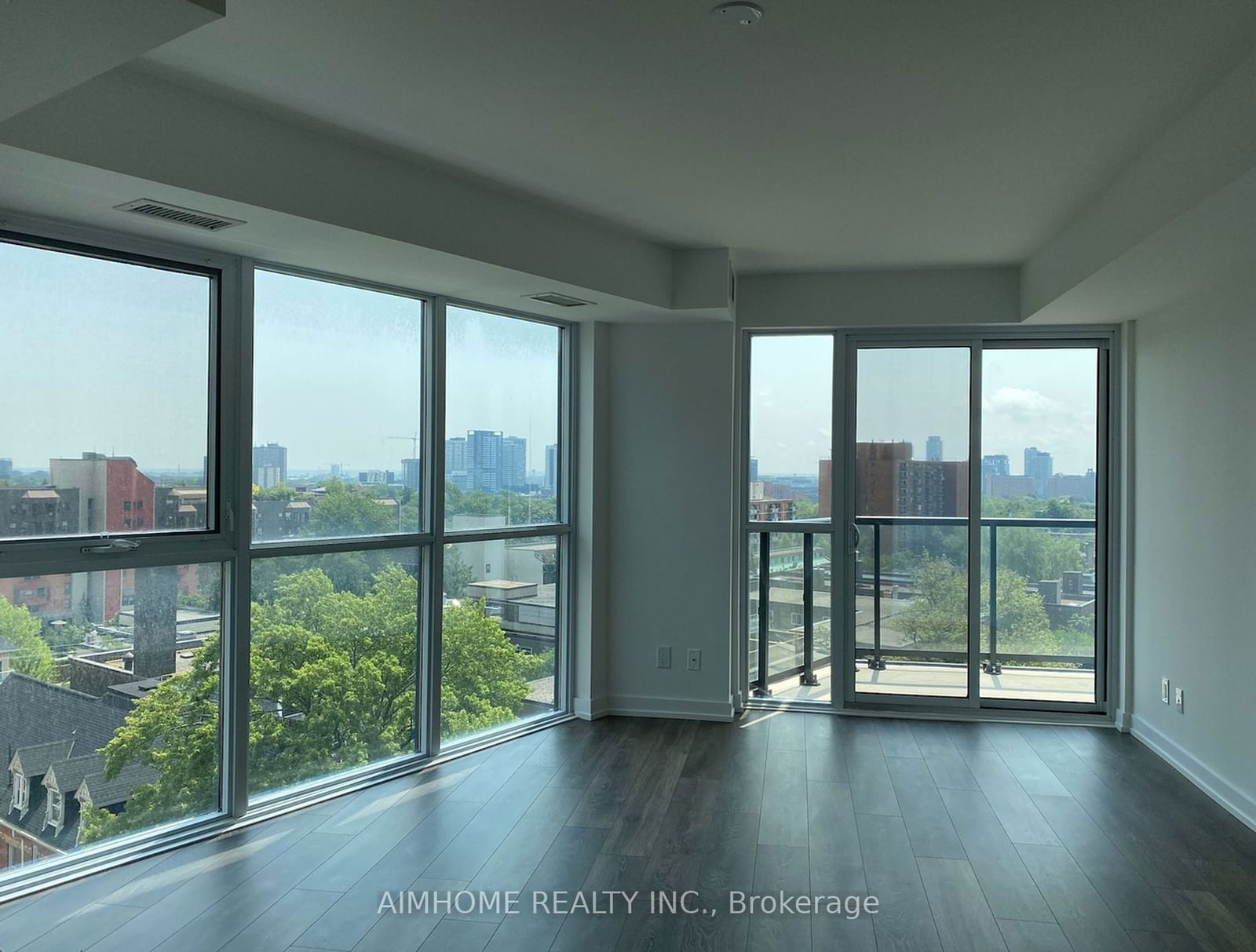 159 Wellesley St E, unit 704 for sale