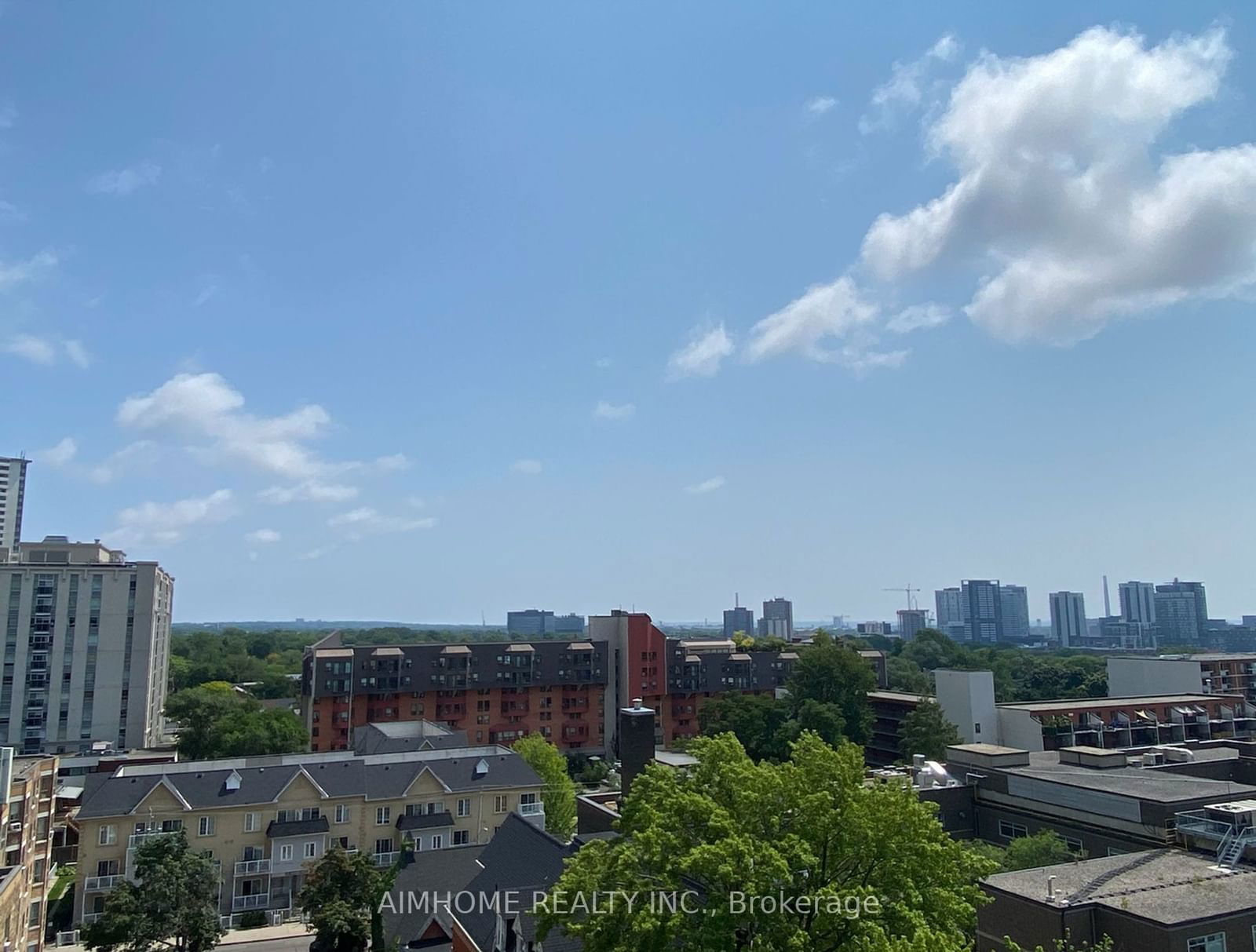 159 Wellesley St E, unit 704 for sale