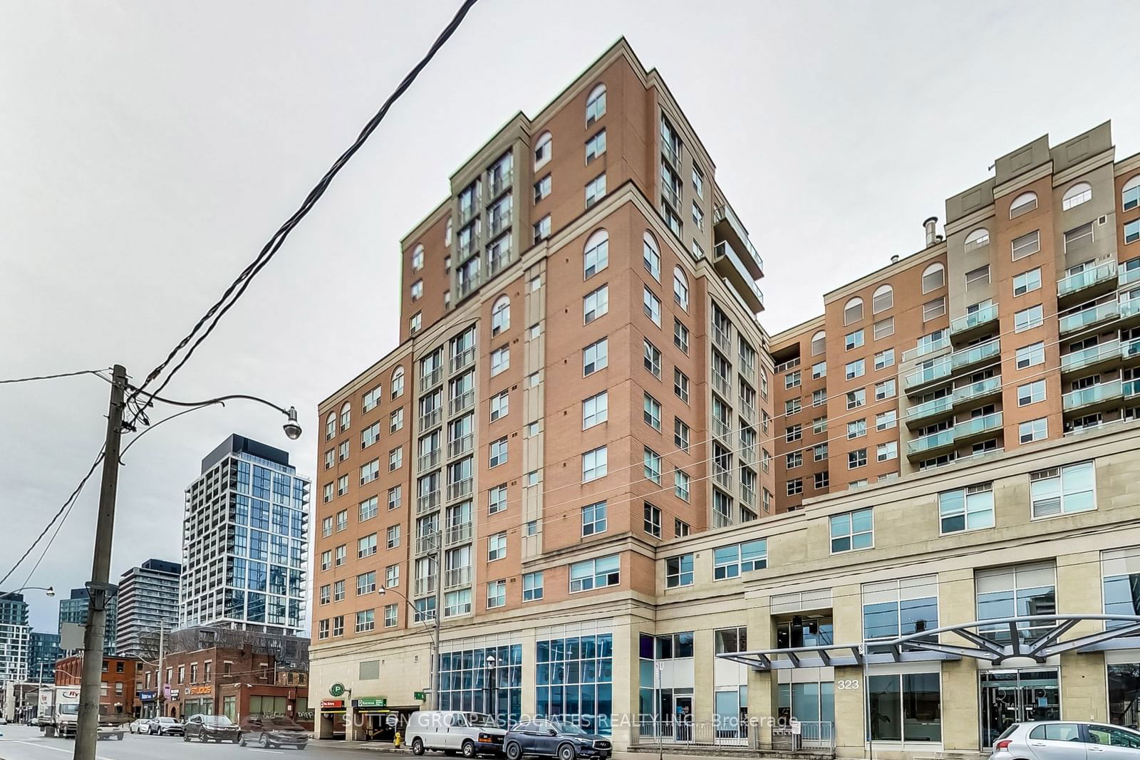 323 Richmond St E, unit 818 for sale