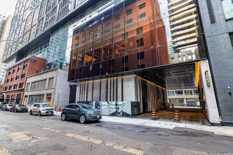 35 Mercer St, unit 3311 for sale