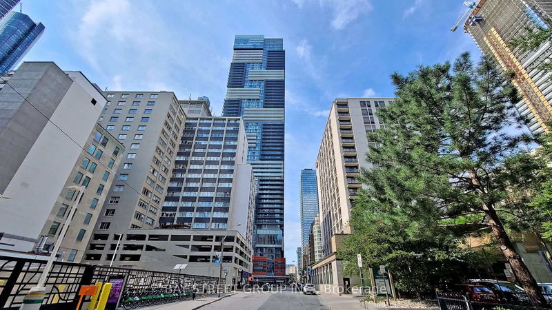 7 Grenville St, unit 3211 for sale