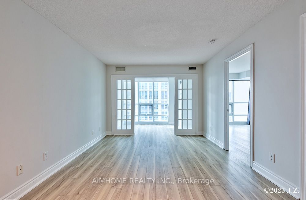 763 Bay St, unit 3407 for rent