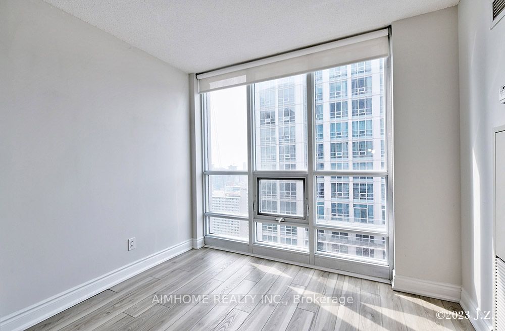 763 Bay St, unit 3407 for rent