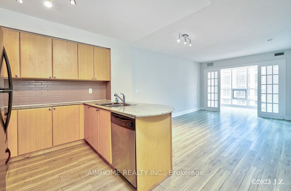 763 Bay St, unit 3407 for rent