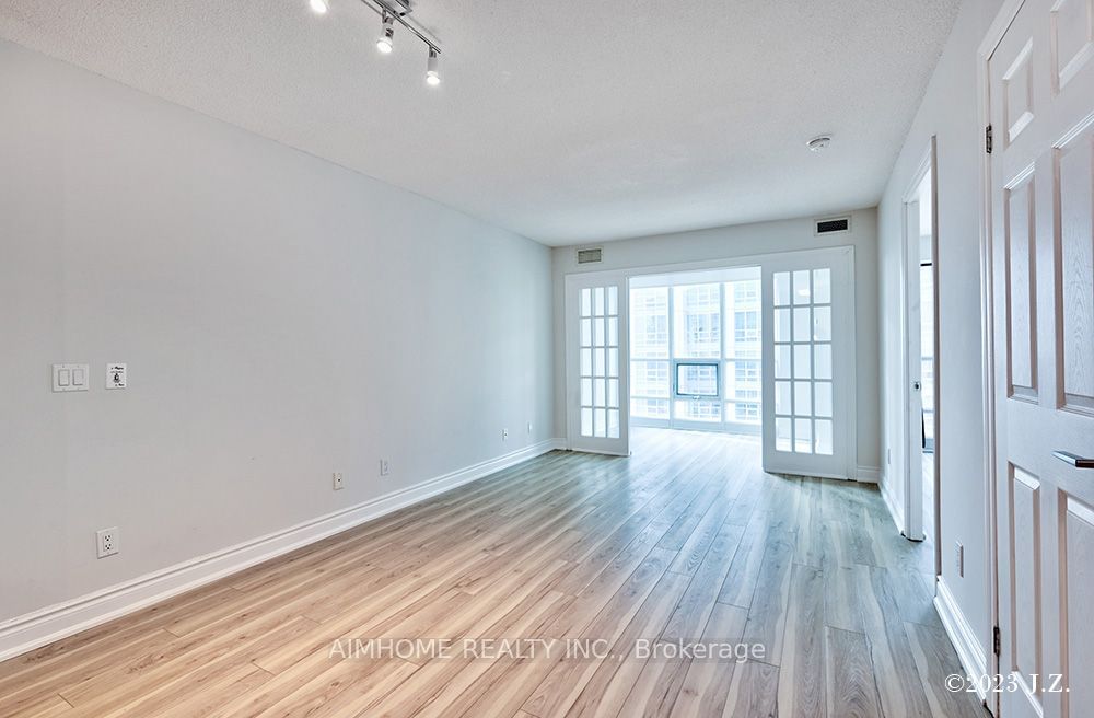 763 Bay St, unit 3407 for rent