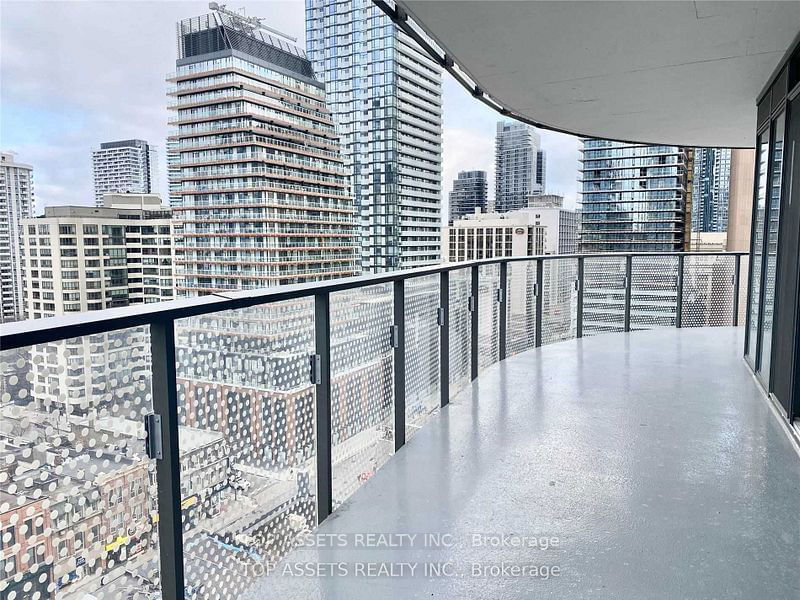 11 Wellesley St, unit 1102 for sale