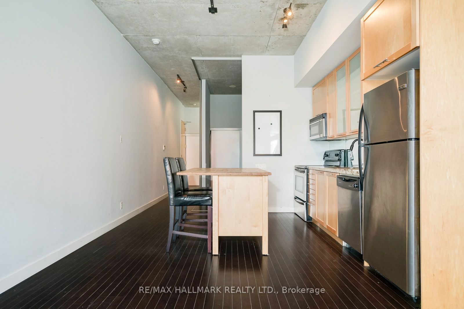 33 Mill St, unit 224 for rent