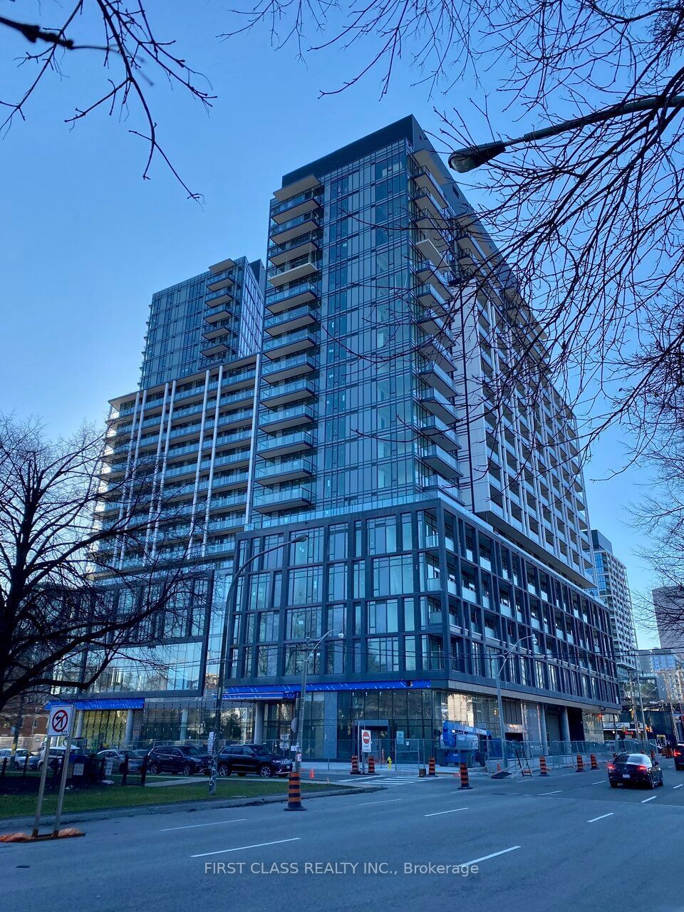 50 Power St, unit 1704 for rent