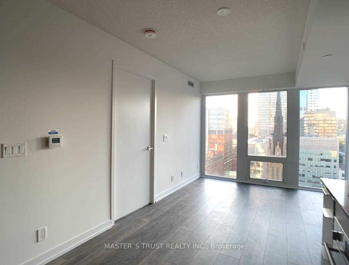 60 Shuter St, unit 2107 for rent