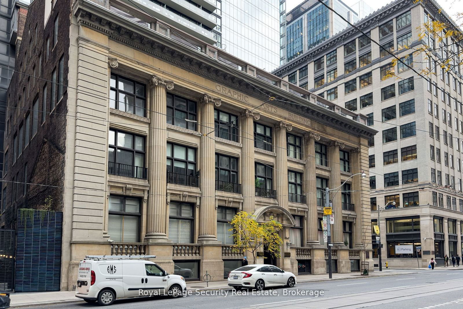 73 Richmond St W, unit 409 for rent