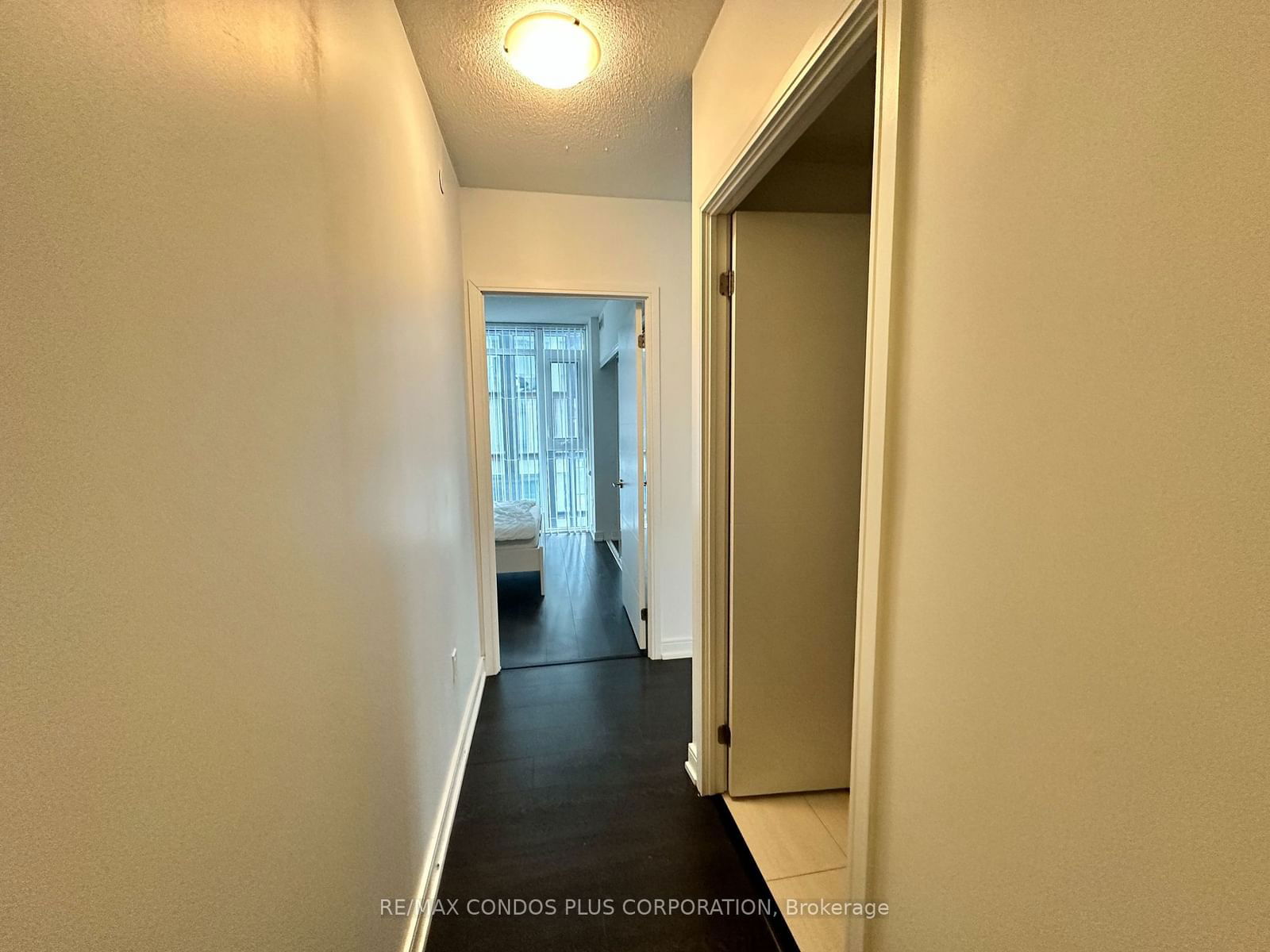 50 Wellesley St E, unit 1202 for rent