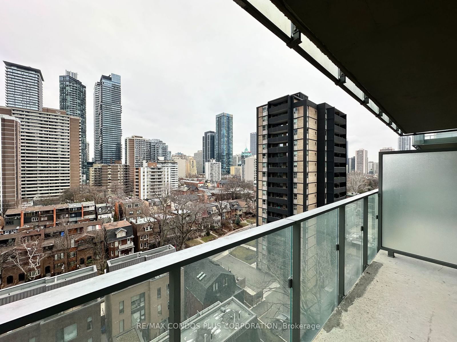 50 Wellesley St E, unit 1202 for rent