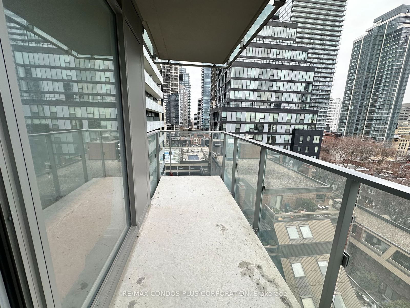 50 Wellesley St E, unit 1202 for rent