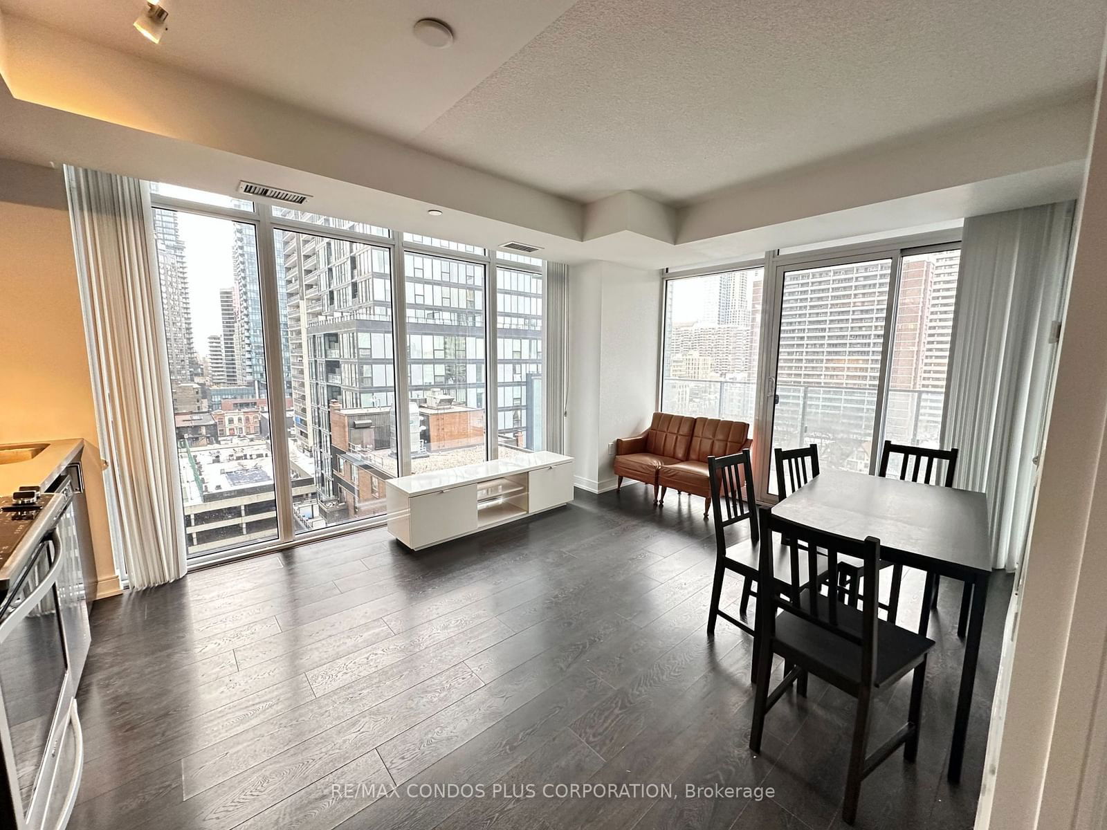 50 Wellesley St E, unit 1202 for rent