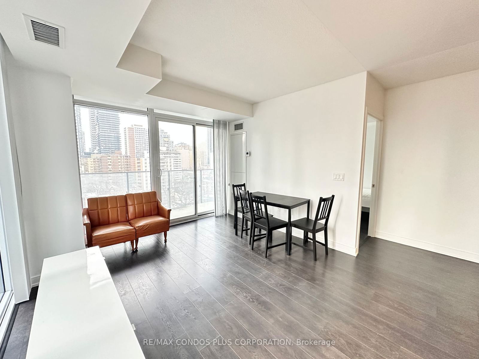 50 Wellesley St E, unit 1202 for rent