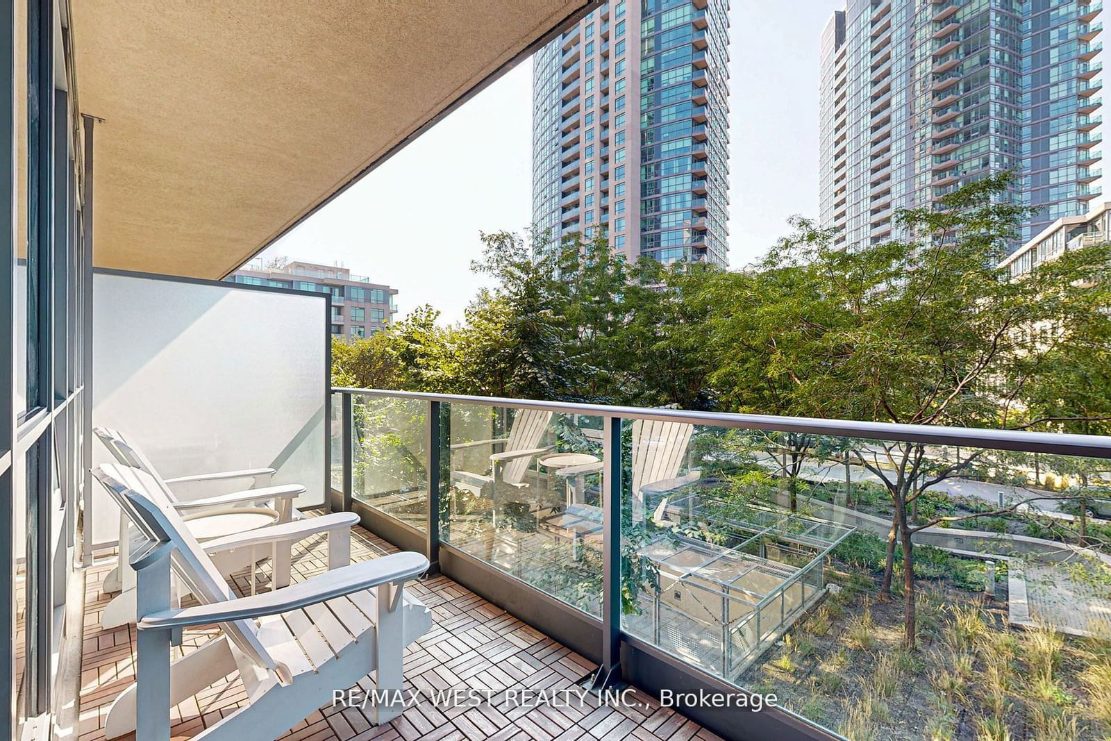 209 Fort York Blvd, unit 355 for sale