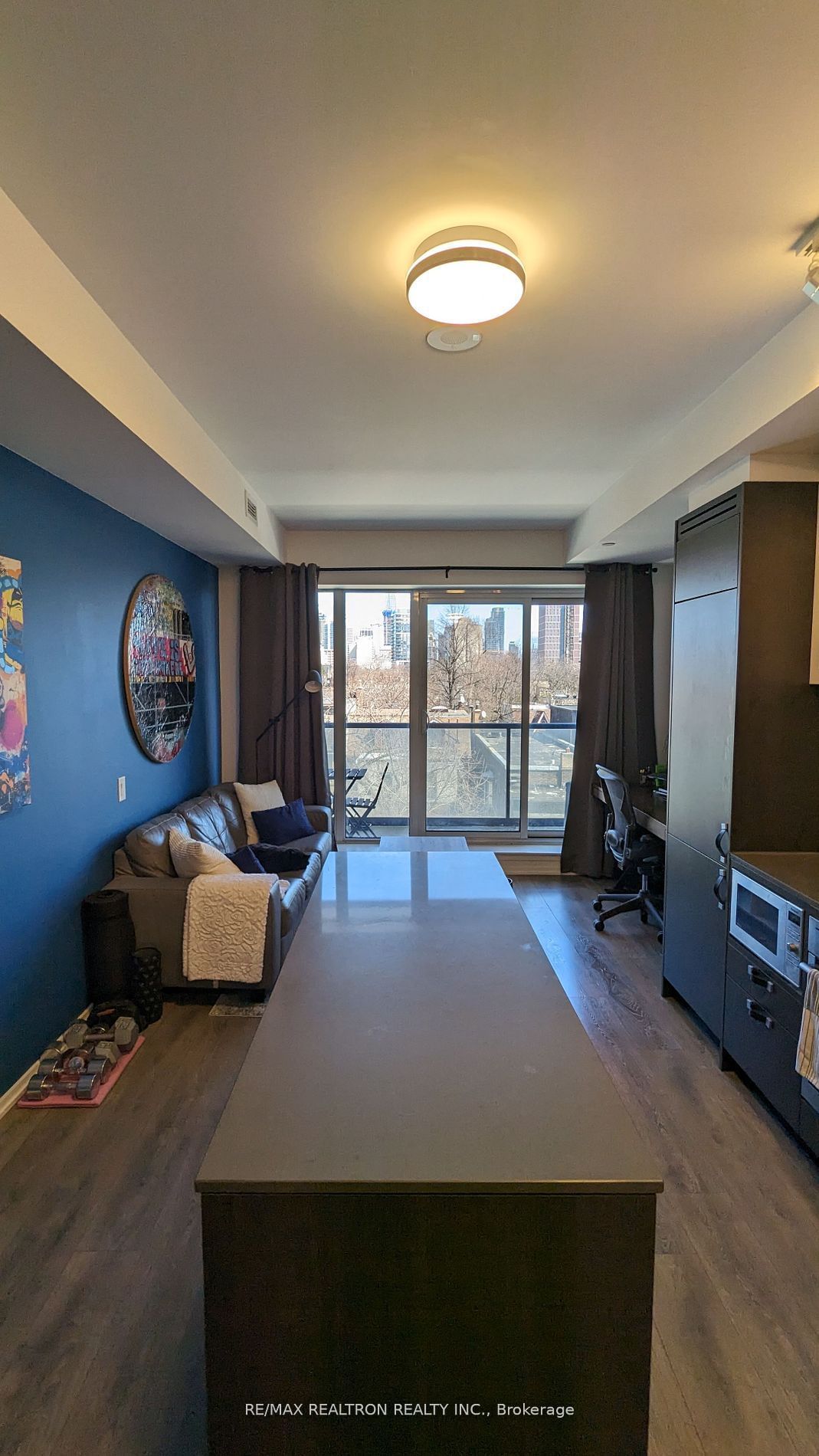 783 Bathurst St, unit 407 for rent