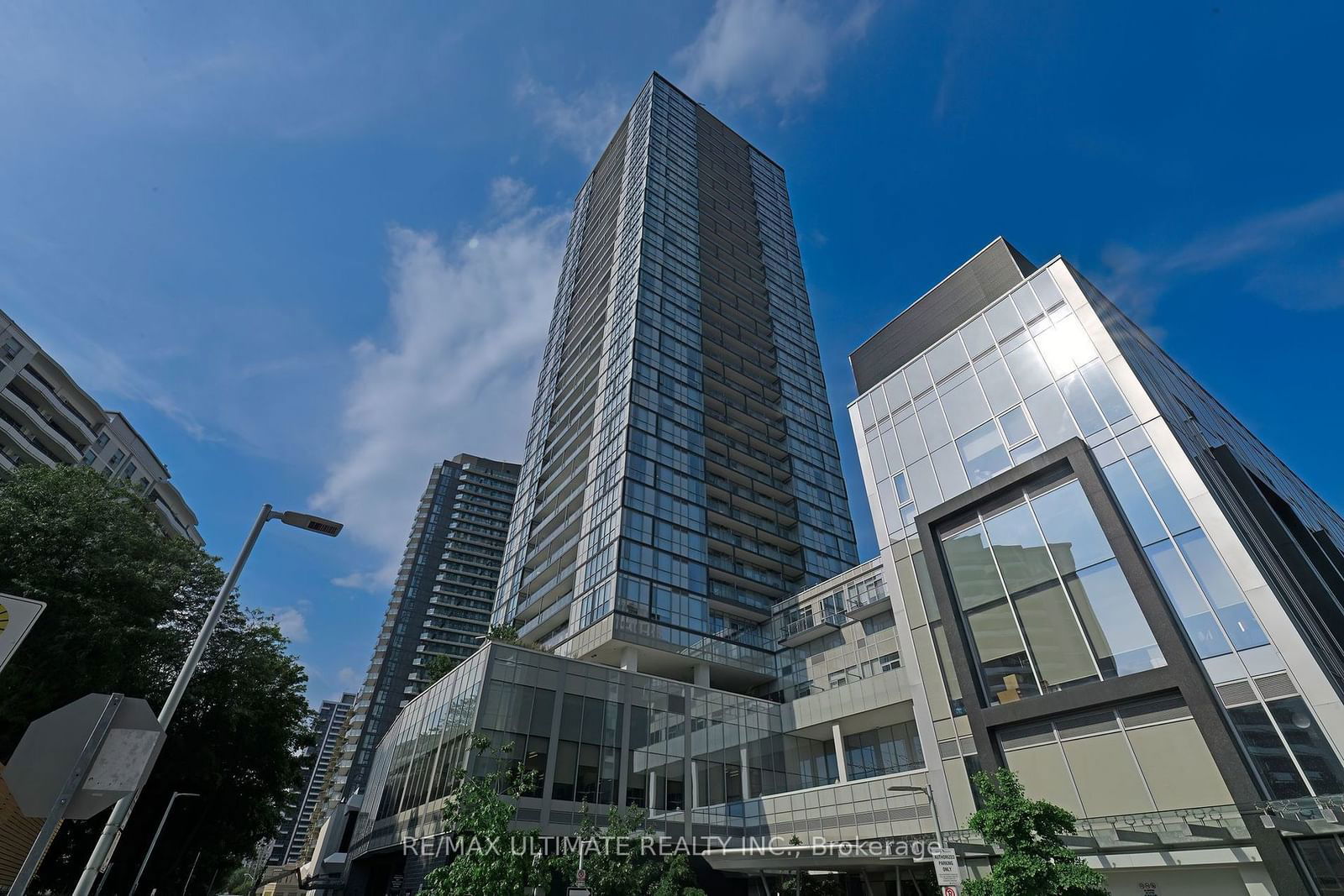 5180 Yonge St, unit 410 for sale