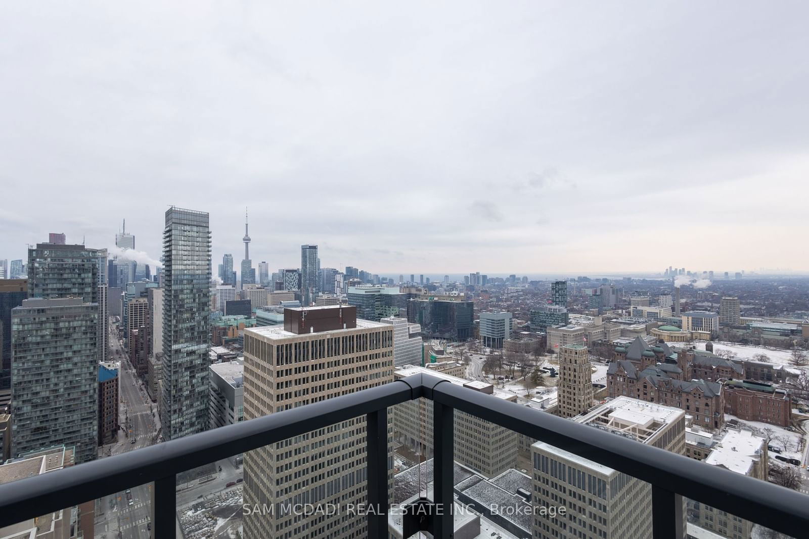 955 Bay St, unit 3903 for sale