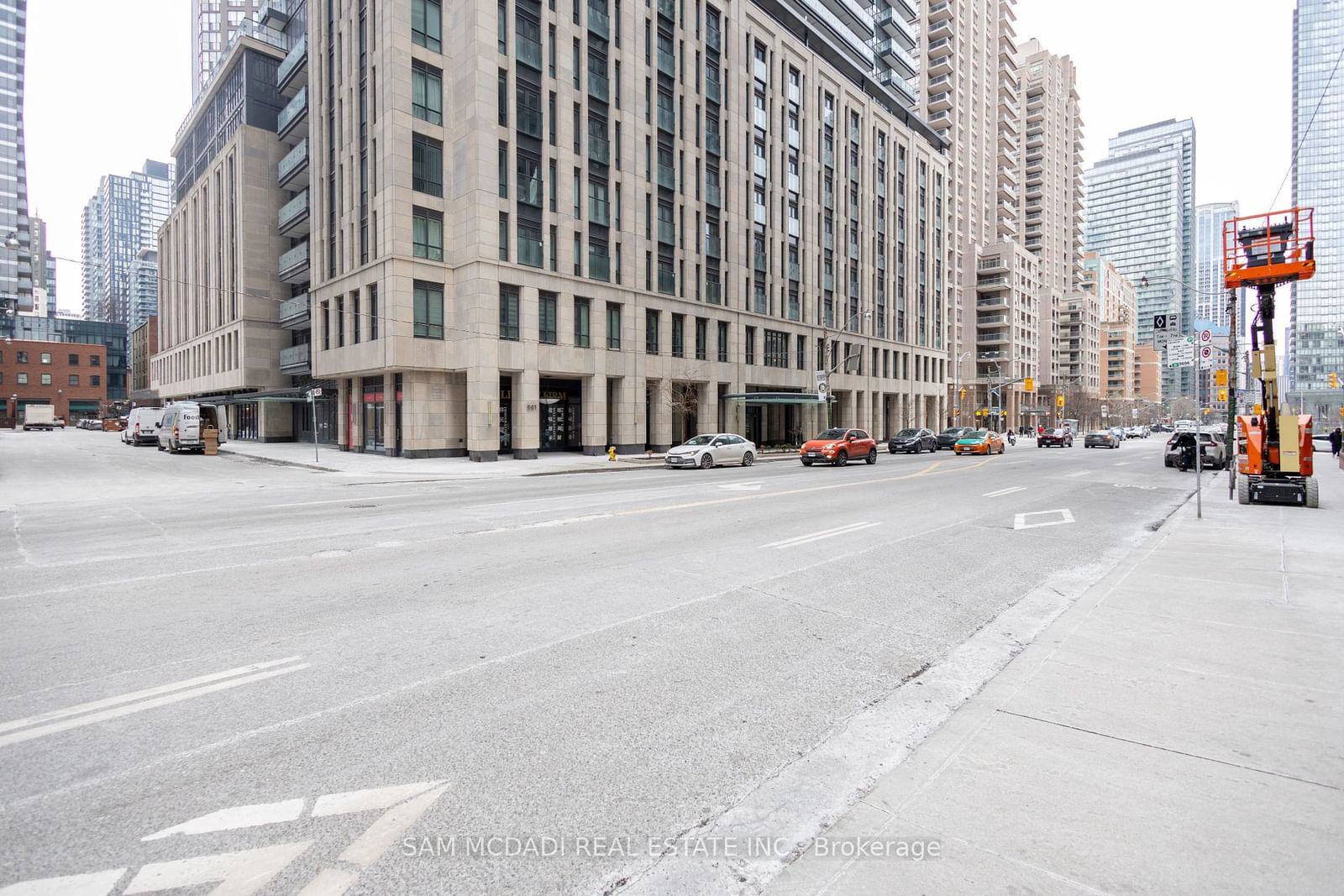 955 Bay St, unit 3903 for sale