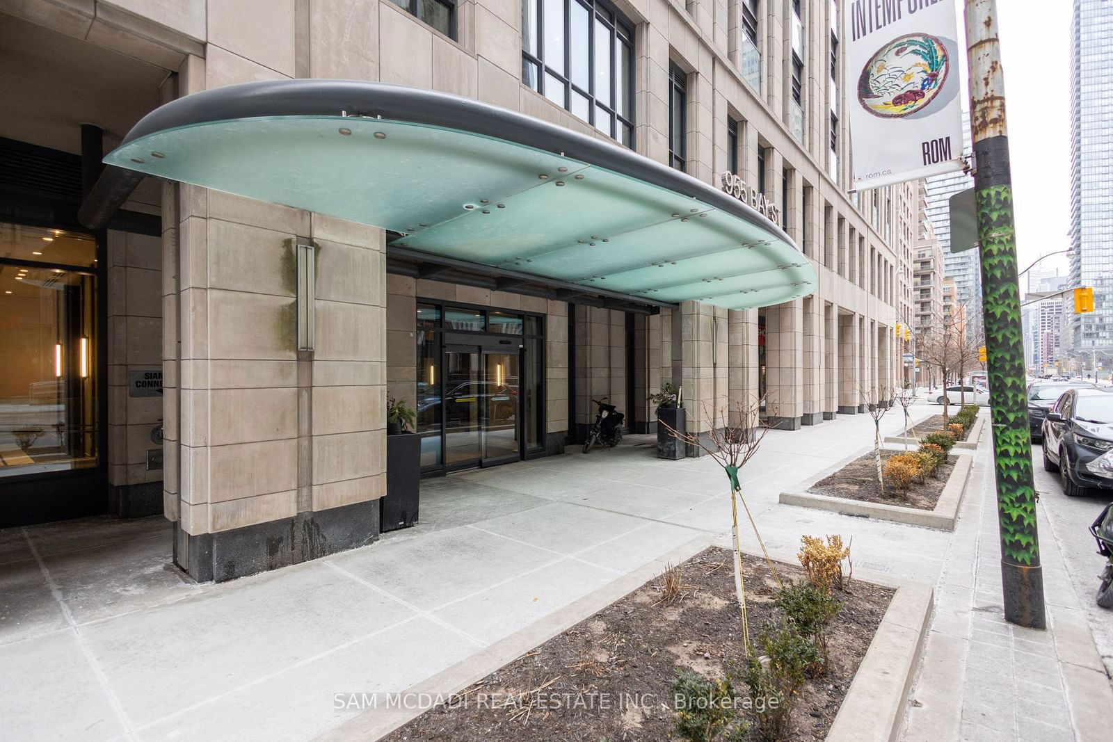 955 Bay St, unit 3903 for sale