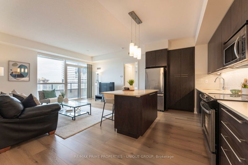 25 Broadway Ave, unit 2003 for sale