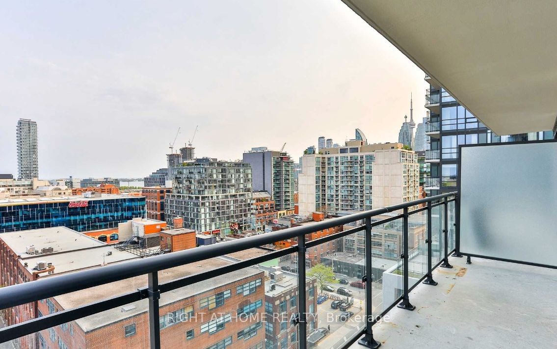 460 Adelaide St E, unit 1529 for rent