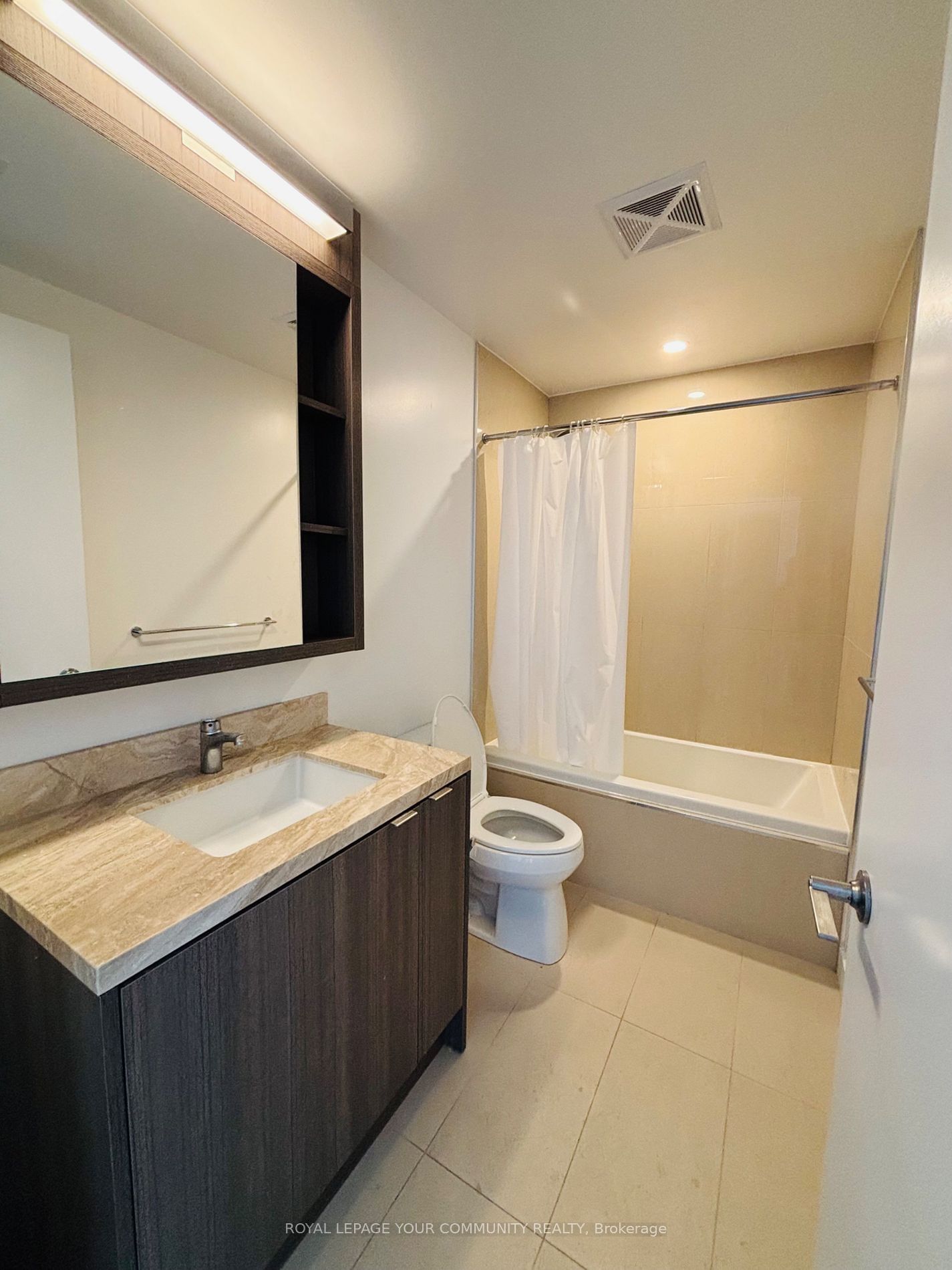 125 Blue Jays Way, unit 3005 for rent