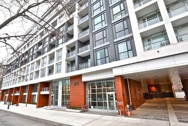 223 St Clair Ave W, unit 303 for sale