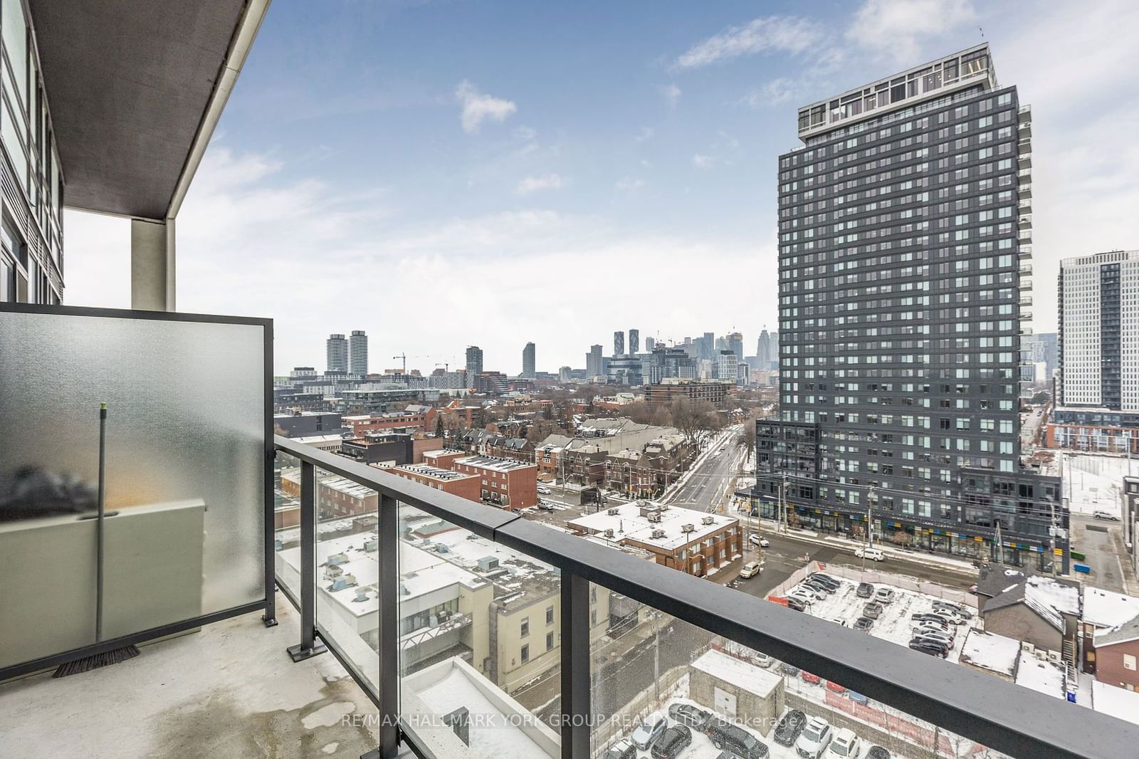 5 Defries St, unit 1112 for sale