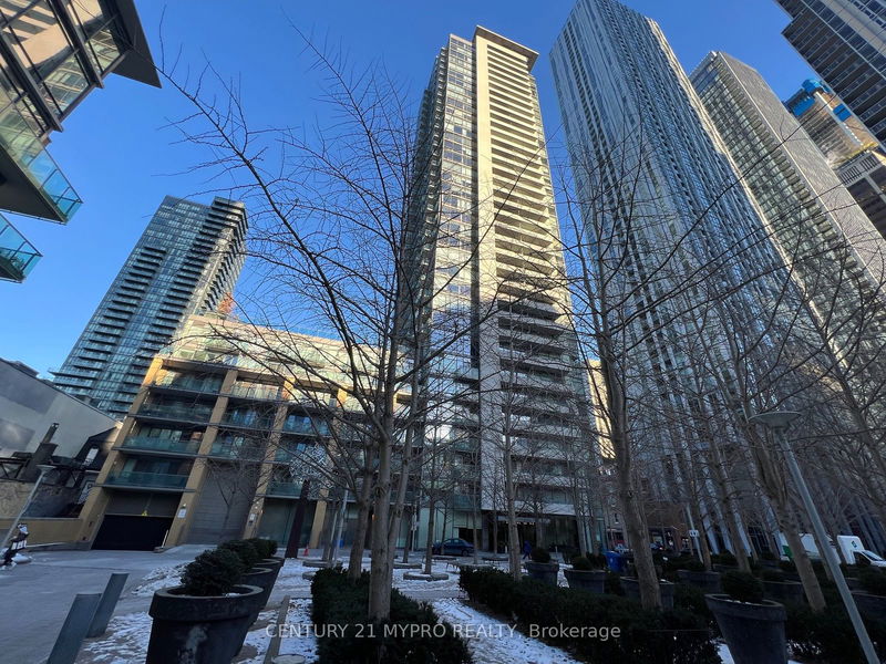 18 Yorkville Ave, unit 2109 for rent