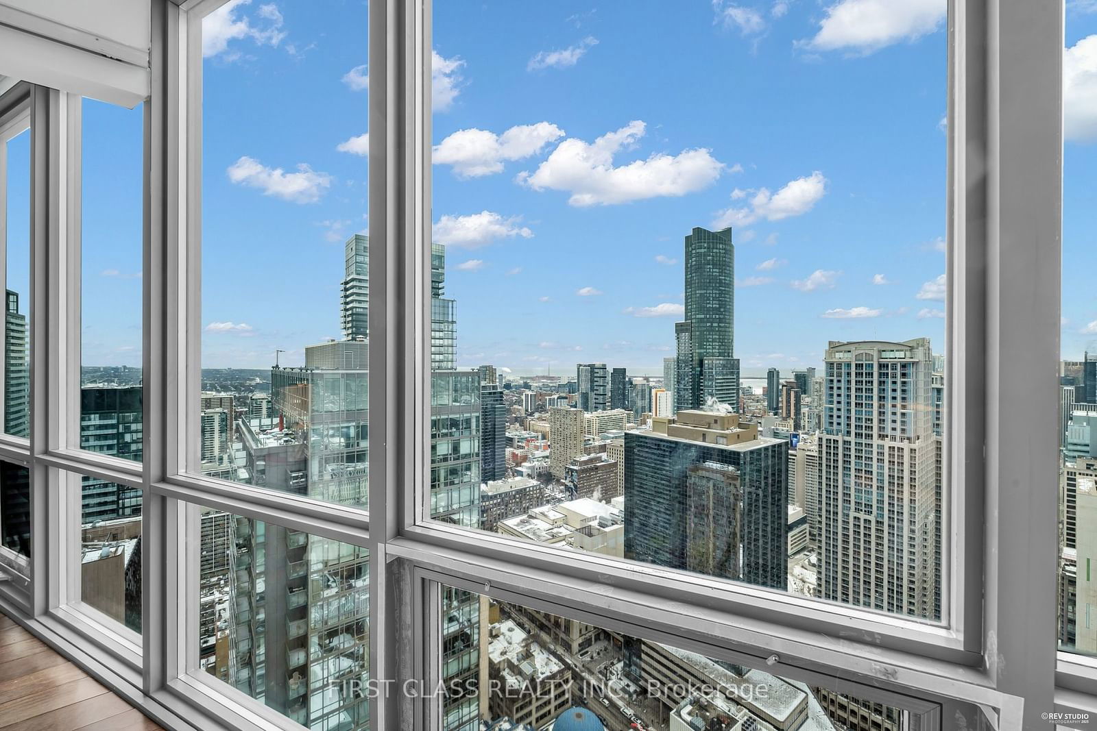 832 Bay St, unit 4609 for sale