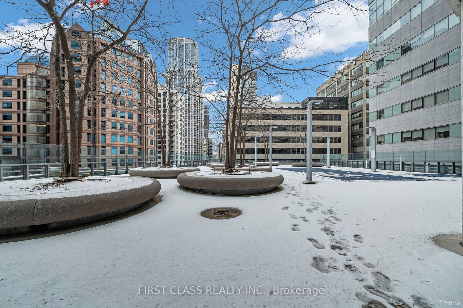 832 Bay St, unit 4609 for sale