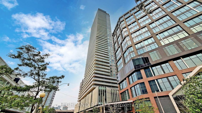 15 Lower Jarvis St, unit 811 for sale