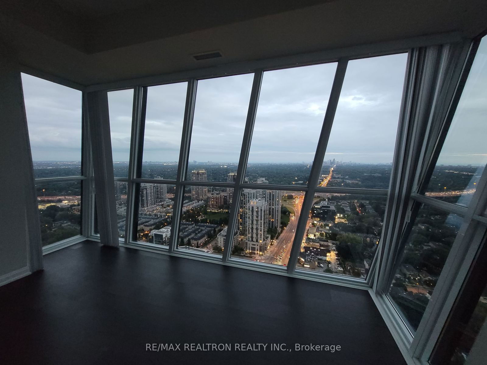 Emerald Park Condos, North York, Toronto