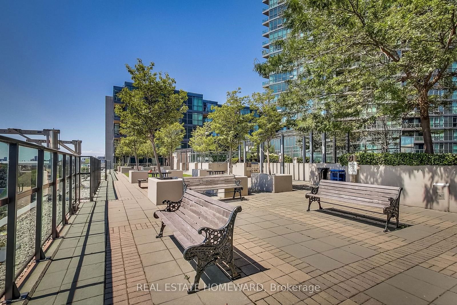 219 Fort York Blvd, unit 720 for sale