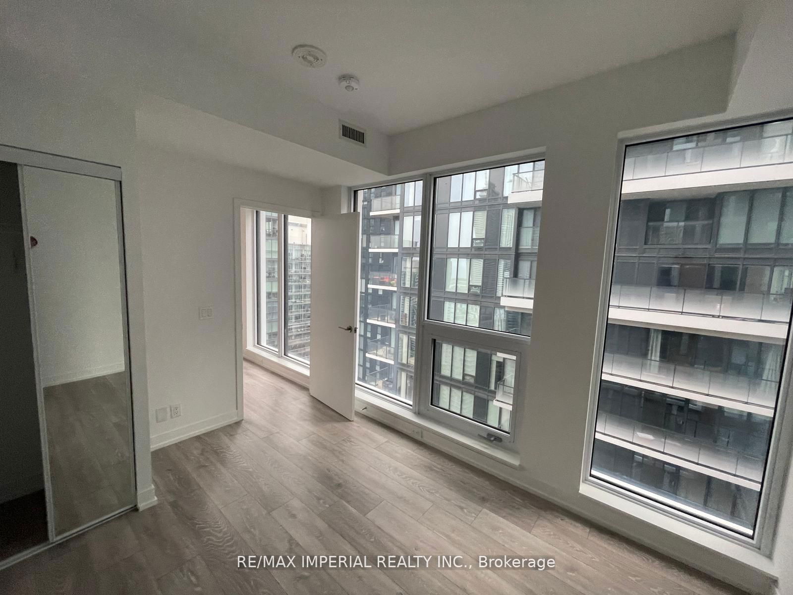 55 Mercer St, unit 3905 for rent