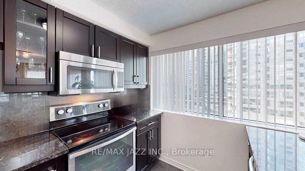 10 Queens Quay W, unit 803 for sale