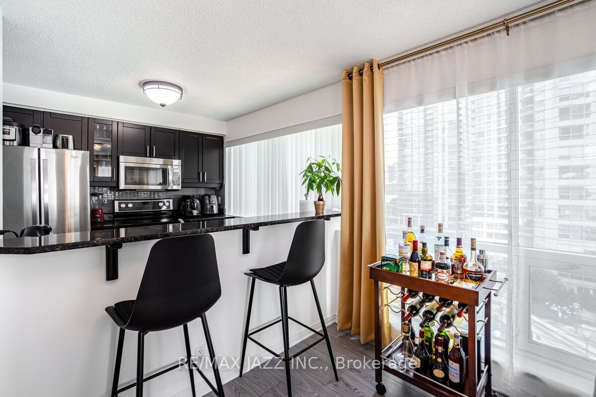 10 Queens Quay W, unit 803 for sale