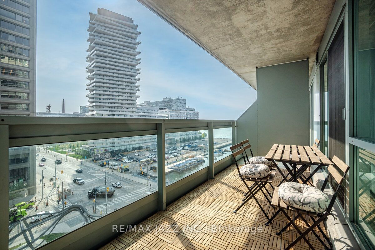 10 Queens Quay W, unit 803 for sale