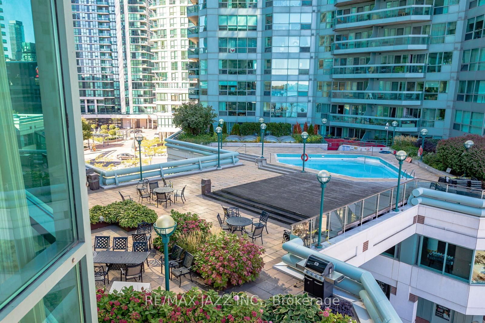 10 Queens Quay W, unit 803 for sale