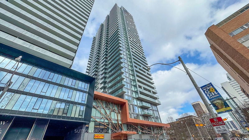 50 Wellesley St E, unit 711 for sale