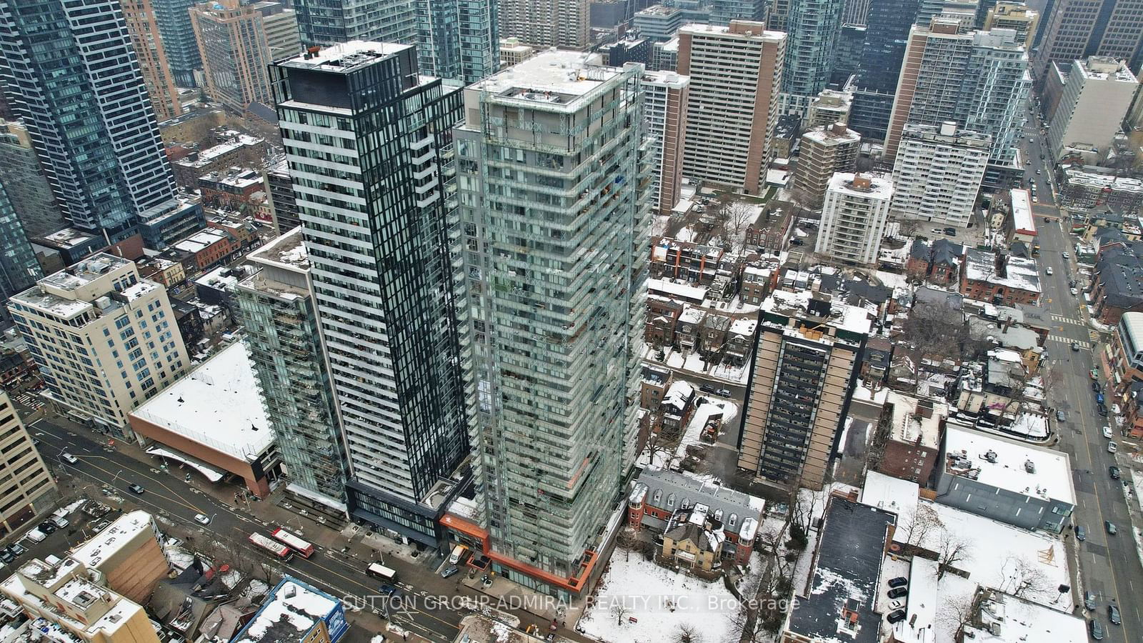 50 Wellesley St E, unit 711 for sale