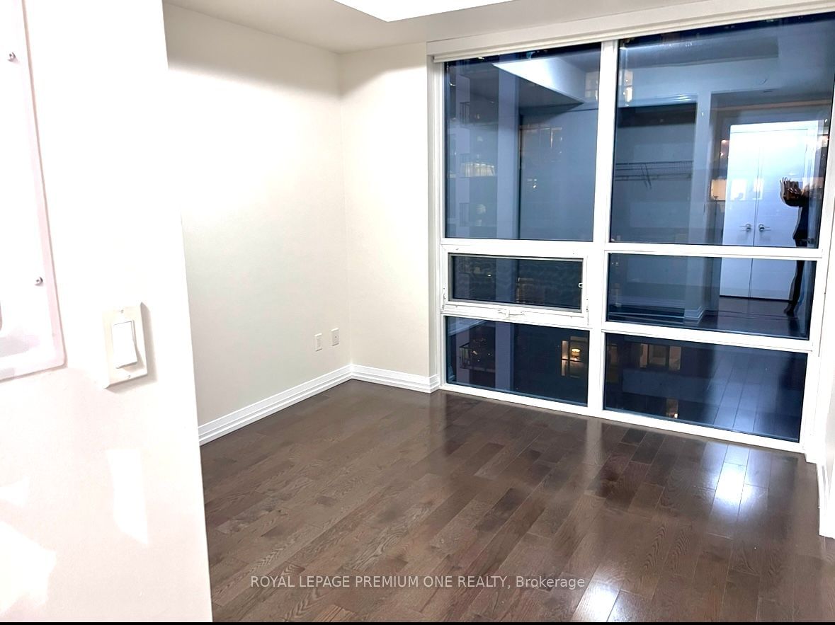 460 Adelaide St E, unit 1501 for rent