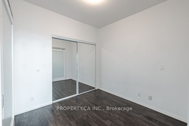 832 Bay St, unit 3502 for rent